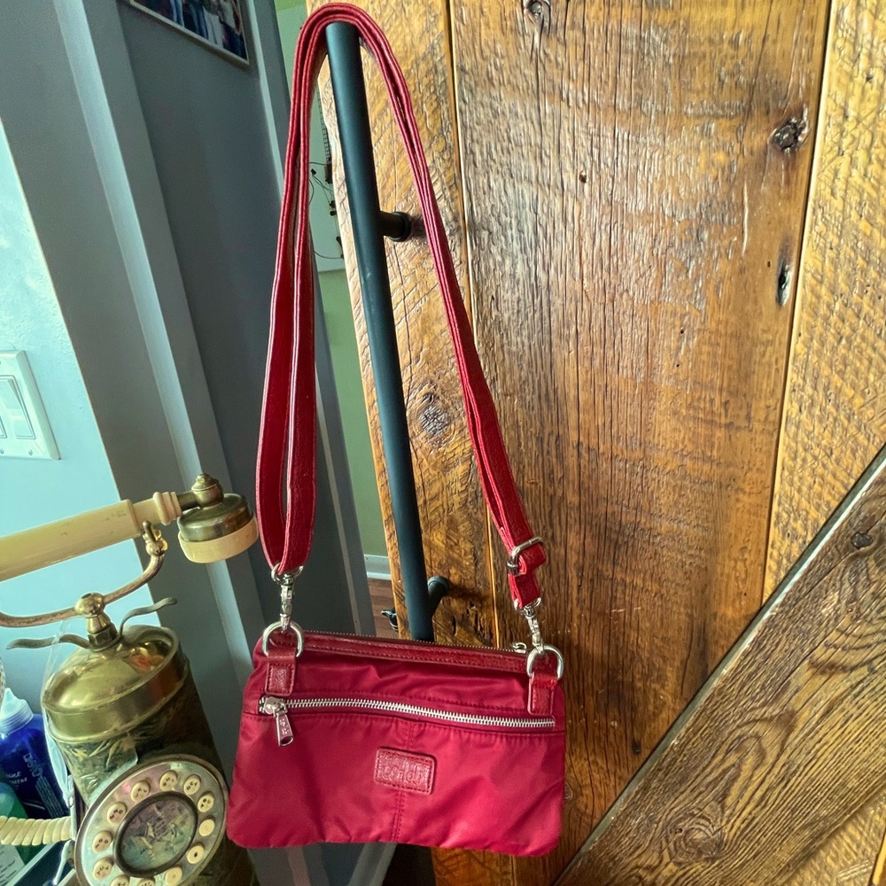 Colab crossbody purse 👛 i